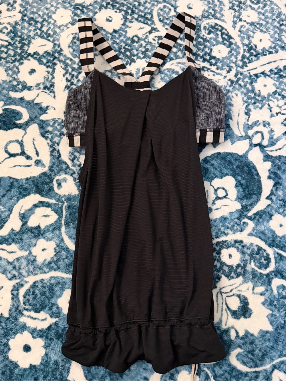 lululemon athletica Black Tank Top with Striped Shoulder Straps